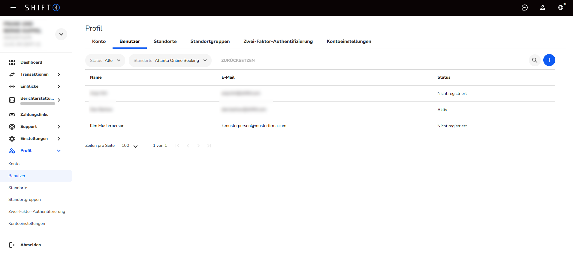 Benutzeruebersicht mit zwei Benutzeraccounts Liste mit Spalten Name E-Mail Status
